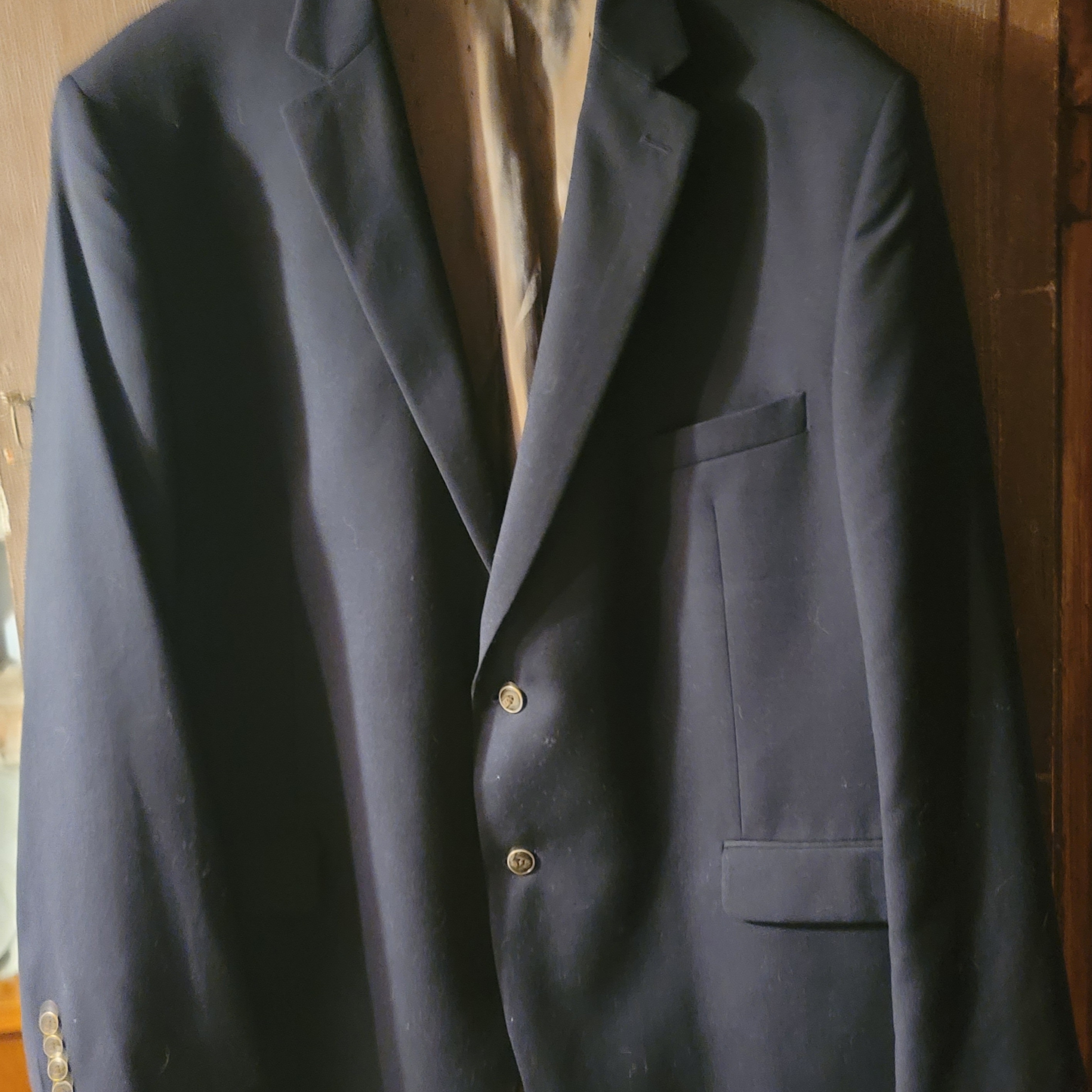 Joseph  Feiss Gold 54 Long 100 Wool Read Discription